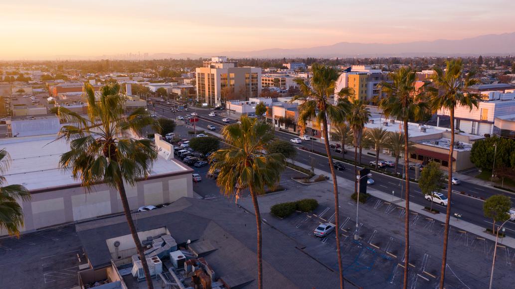 Fast & Easy Online Loans in Downey, CA - Get Money Today